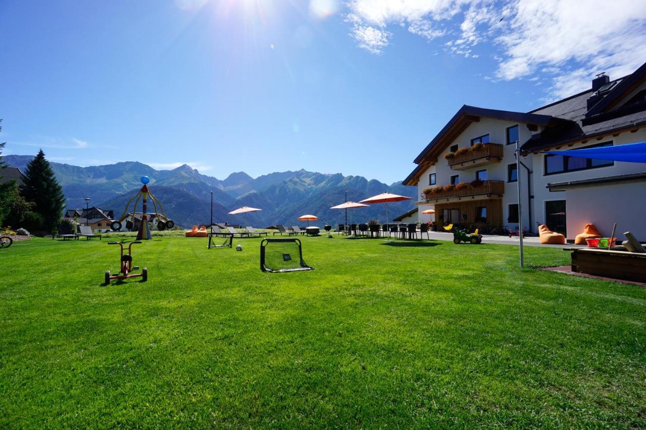 Apart-Hotel Alpinsonnenresidenz Fiss Exteriör bild