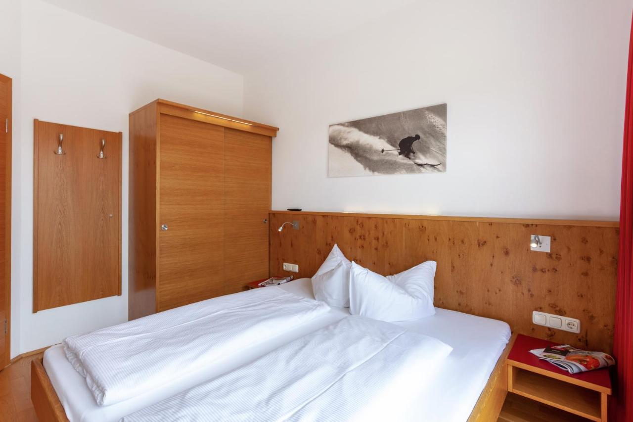 Apart-Hotel Alpinsonnenresidenz Fiss Exteriör bild