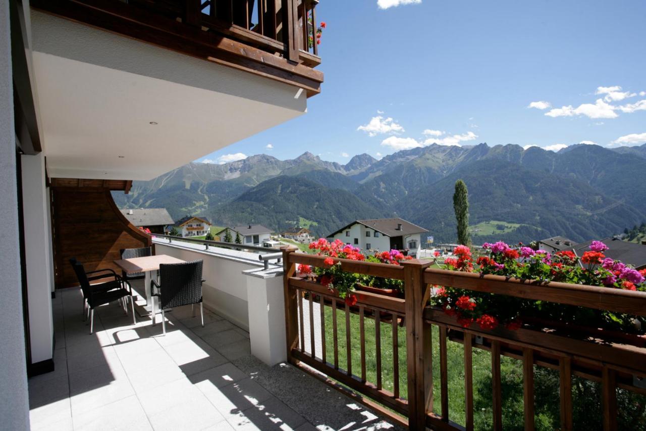 Apart-Hotel Alpinsonnenresidenz Fiss Exteriör bild