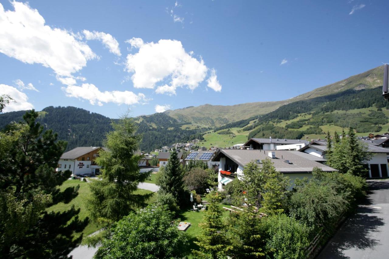 Apart-Hotel Alpinsonnenresidenz Fiss Exteriör bild